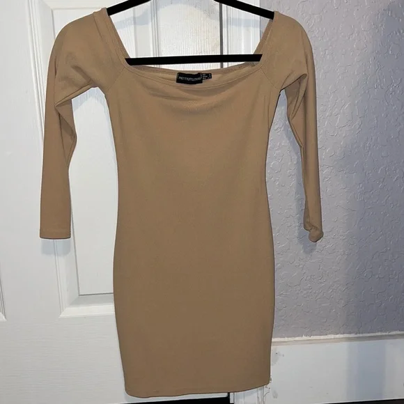 PrettyLittleThing | Dresses | Pretty Little Thing Tan Off The Shoulder Bodycon  Dress Size | Poshmark